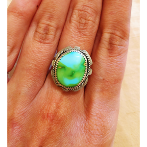 ~MADE TO ORDER | day tripper ring~
